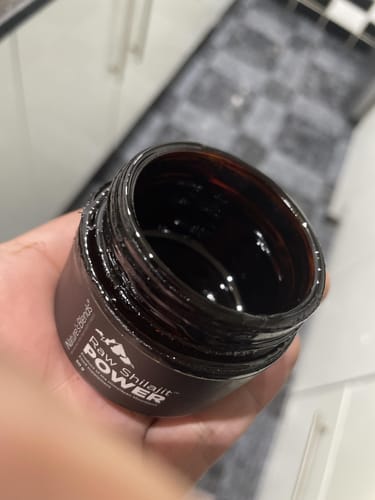 <h2><strong>Hur Shilajit har hjälpt andra</strong></h2>
