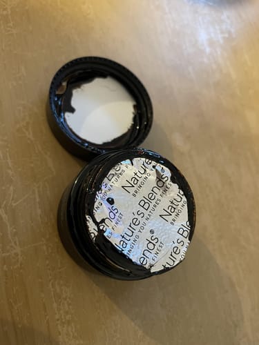 <h2><strong>Hur Shilajit har hjälpt andra</strong></h2>